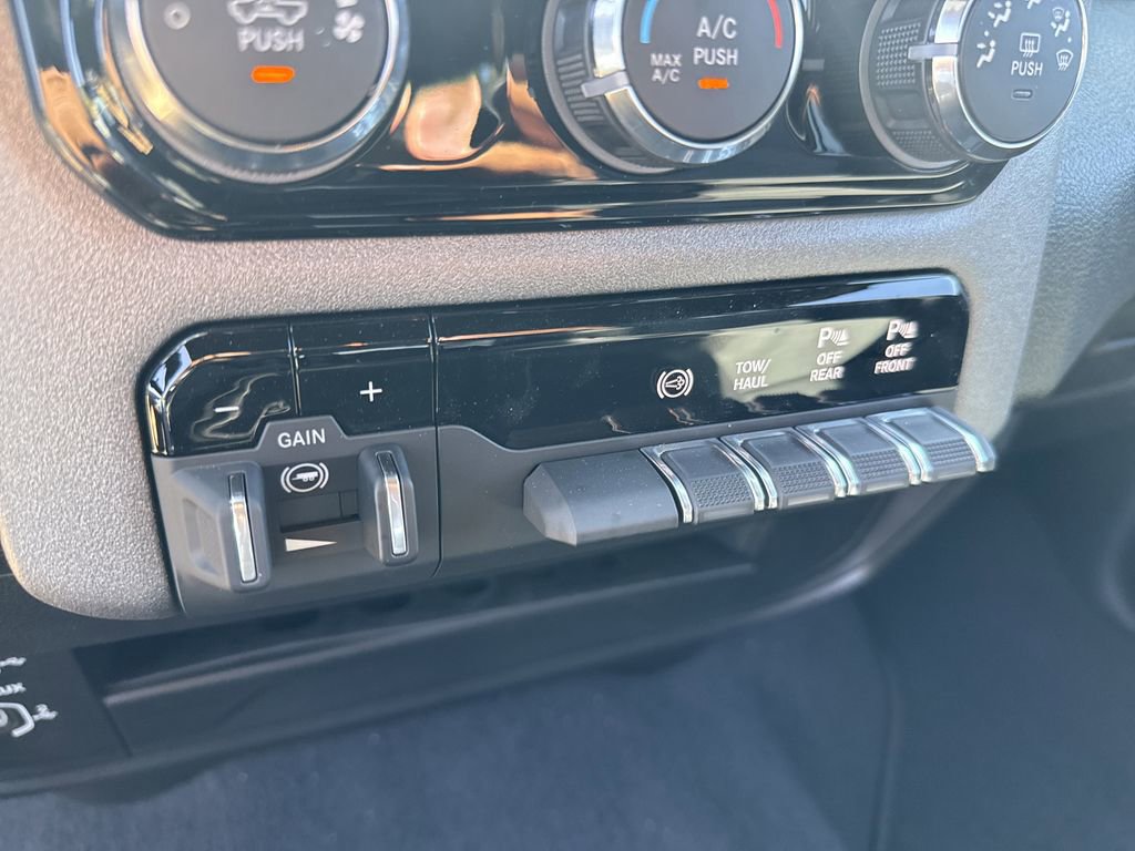 New 2026 RAM 2500 Tradesman image 23