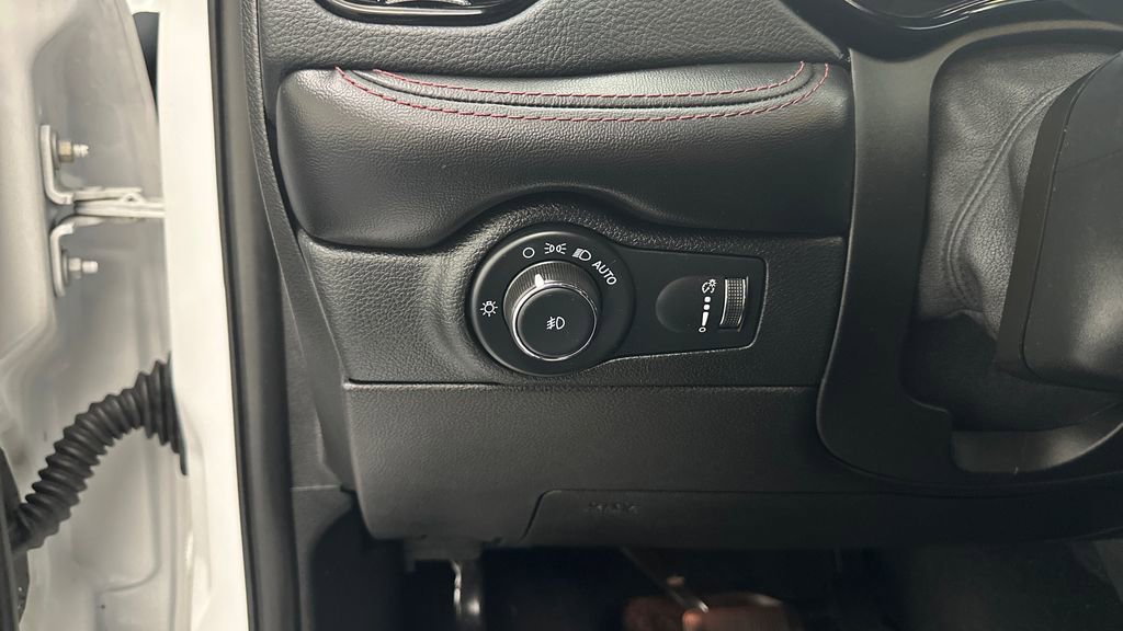 Used 2022 Dodge Durango R/T image 36