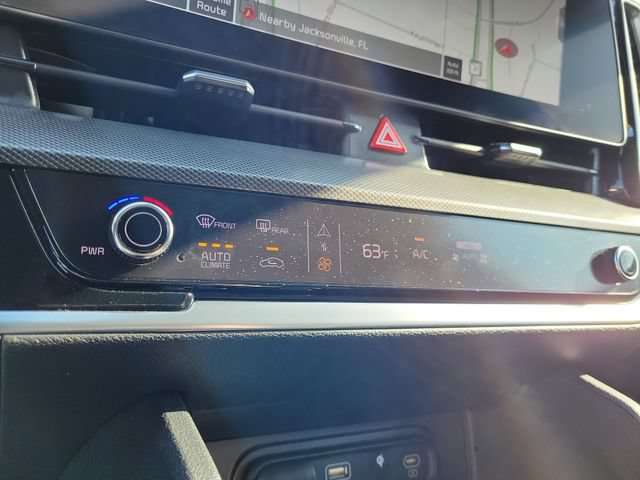 Used 2025 Kia Sportage SX FWD image 35