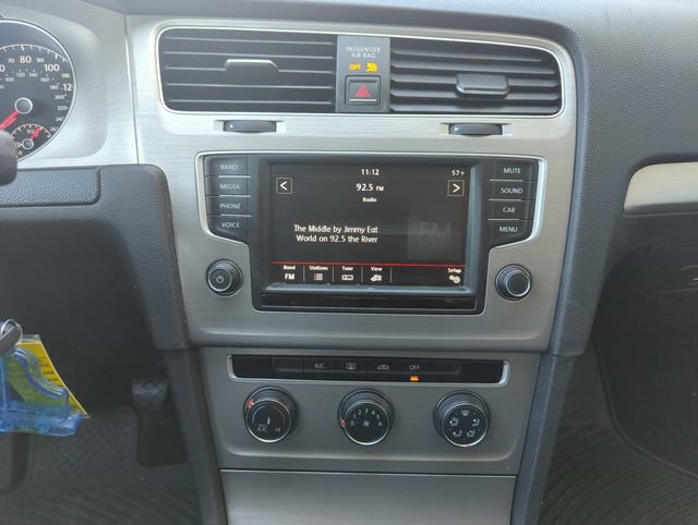 Used 2016 Volkswagen Golf S FWD image 24