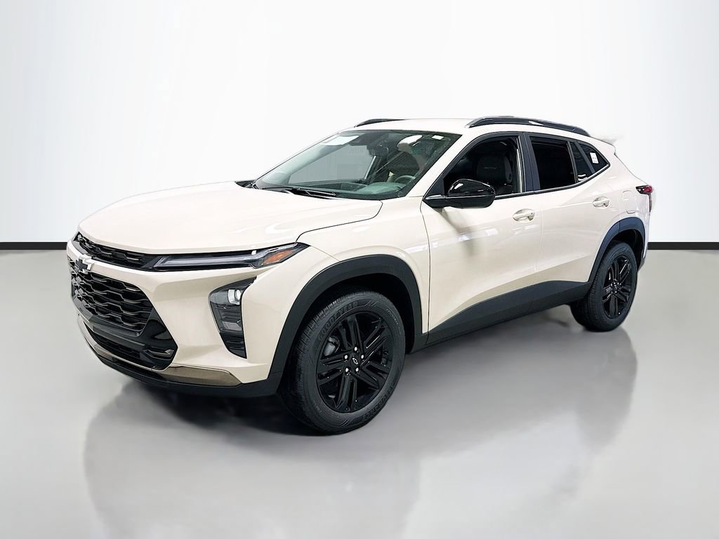 New 2026 Chevrolet Trax ACTIV FWD image 2