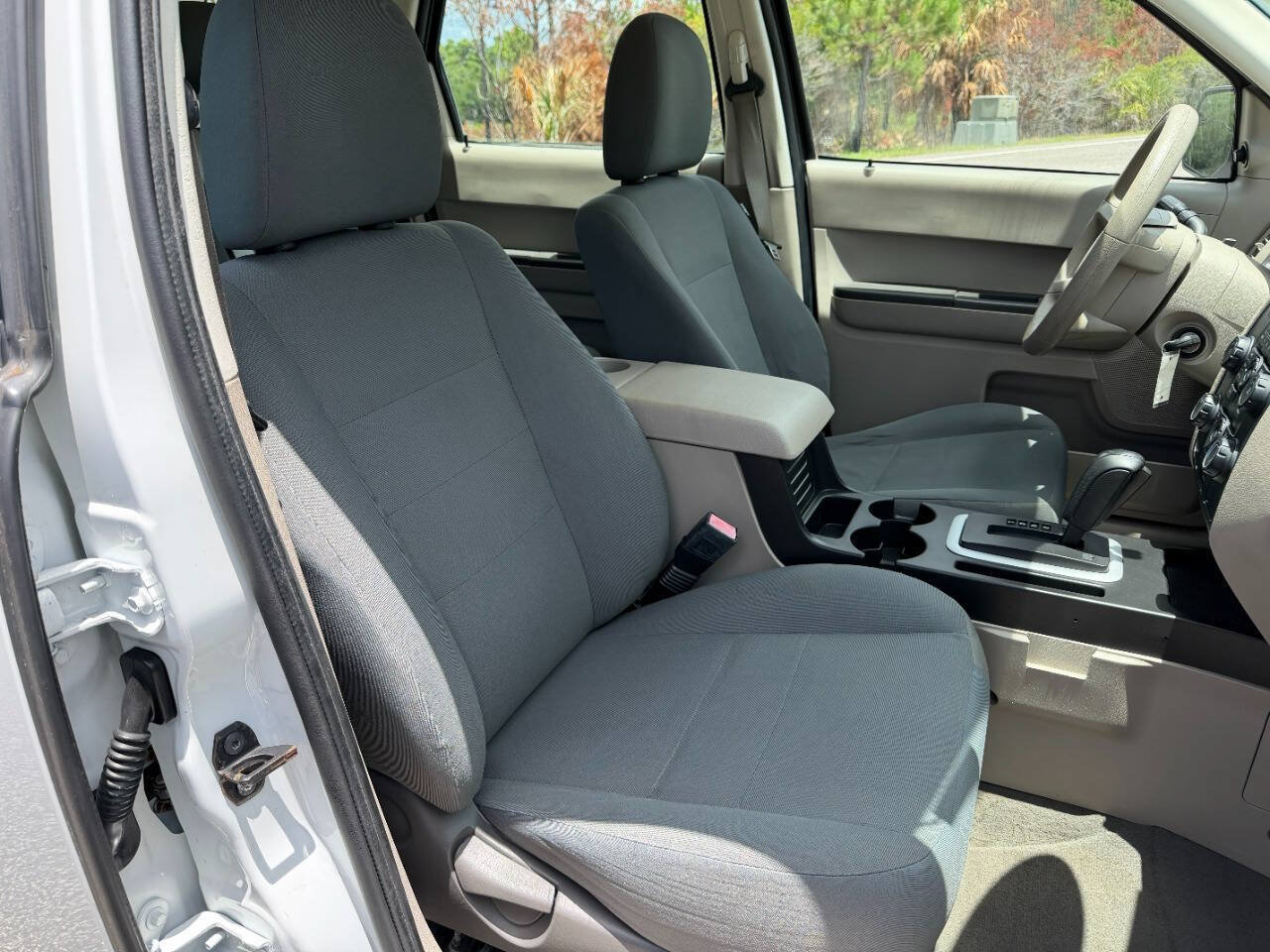 Used 2009 Ford Escape XLS FWD image 22