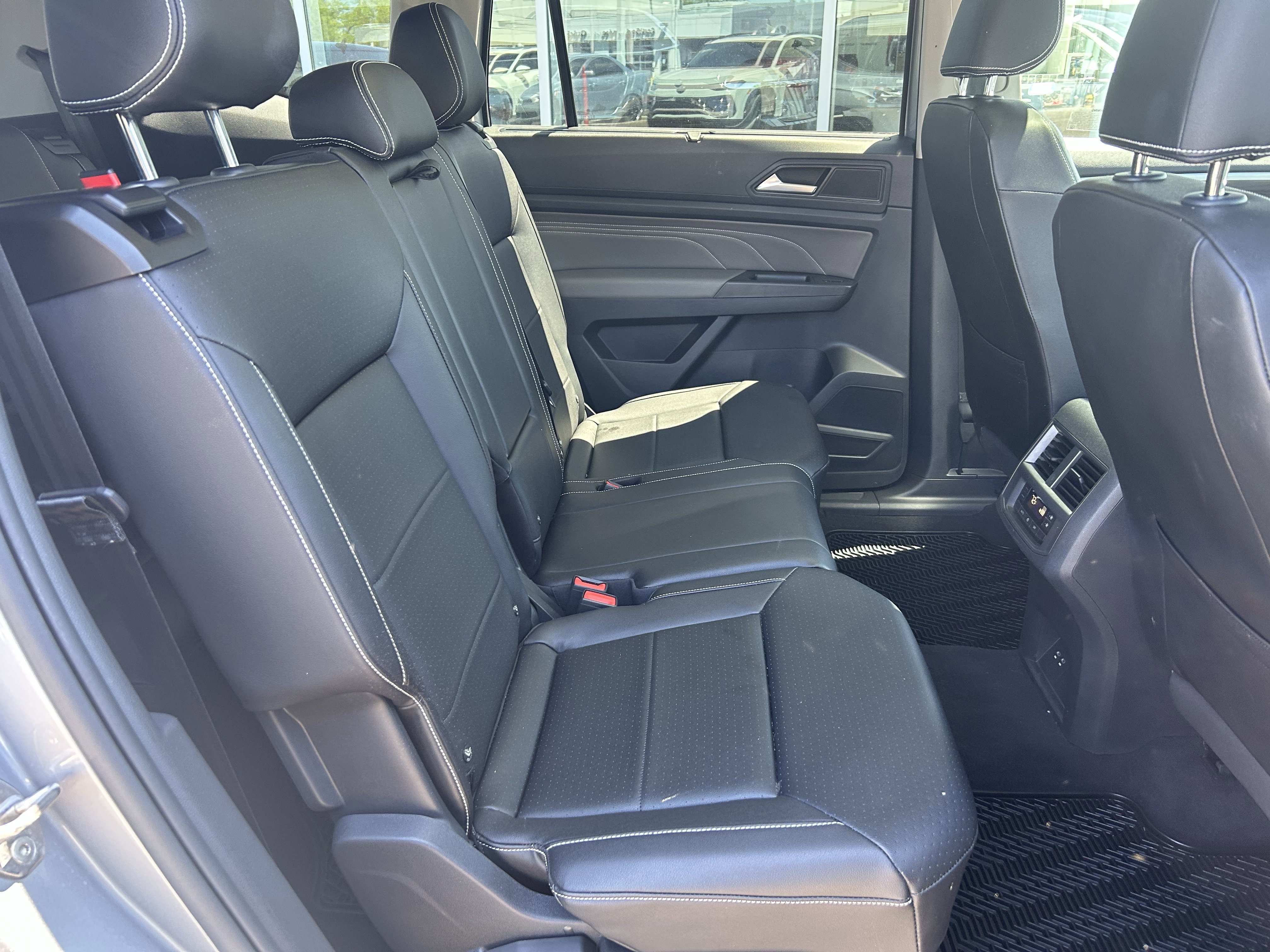 Certified 2023 Volkswagen Atlas SE w/ Panoramic Sunroof Package AWD/4WD image 26