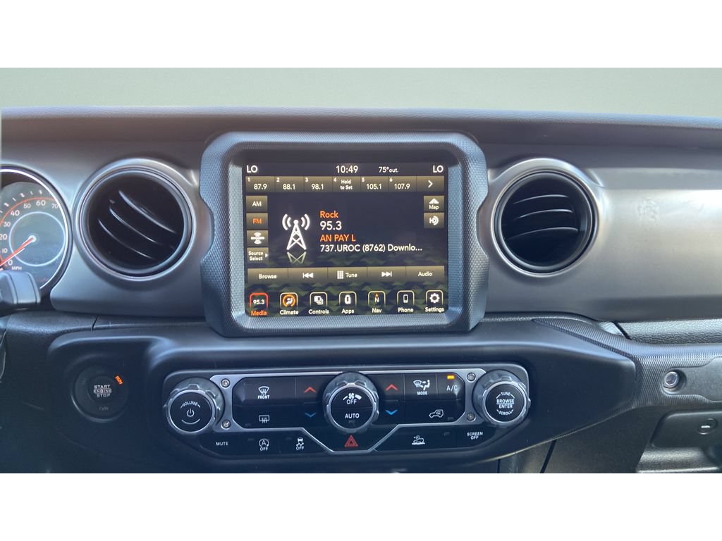 Used 2023 Jeep Gladiator Sport AWD/4WD image 11