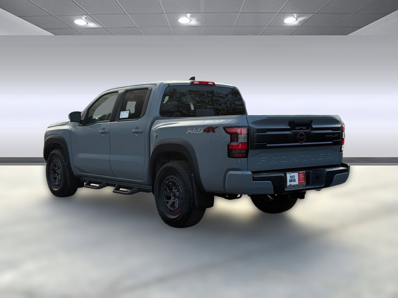 New 2026 Nissan Frontier PRO-4X w/ Pro-4x Convenience Package image 3