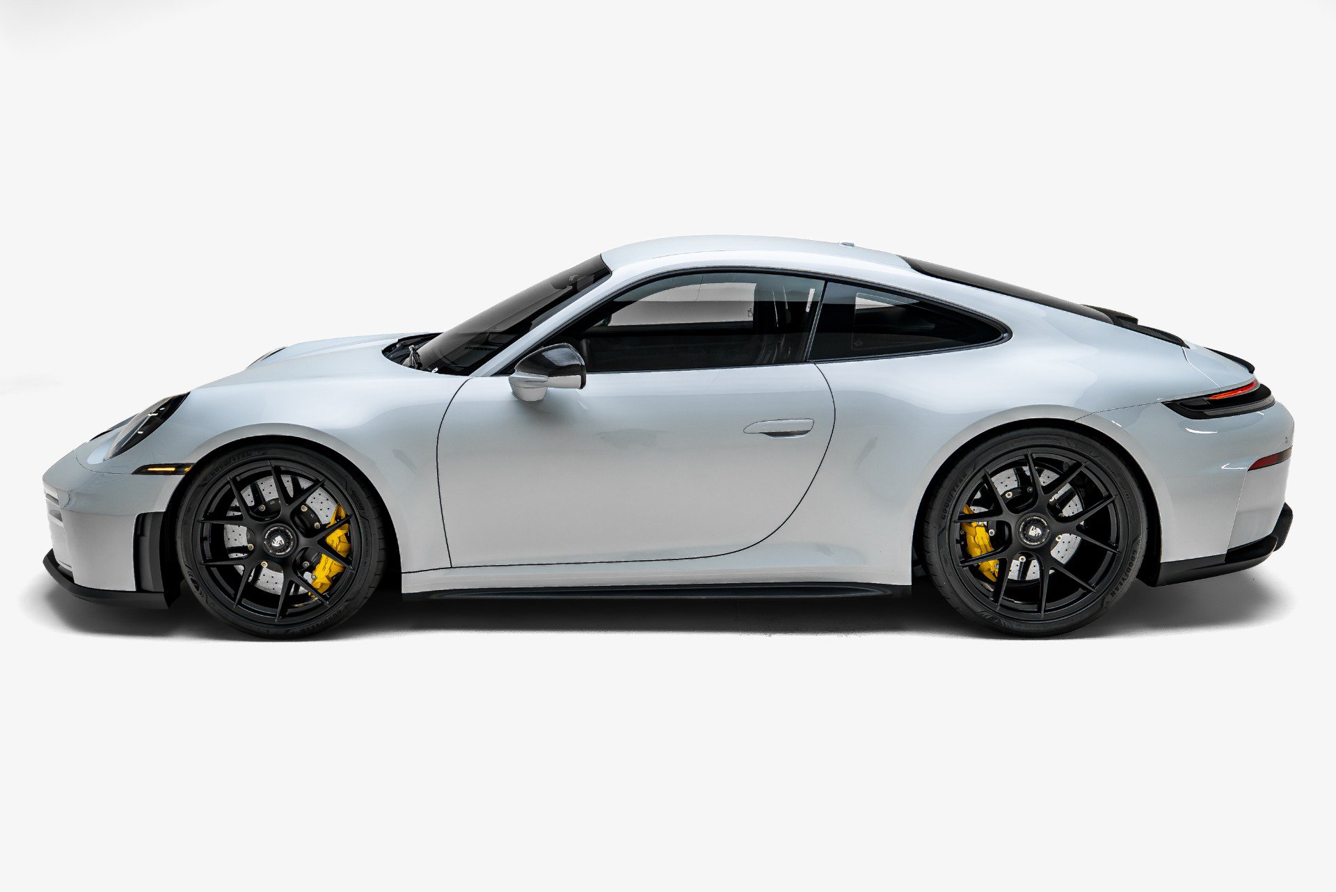 Used 2026 Porsche 911 GT3 RWD image 6