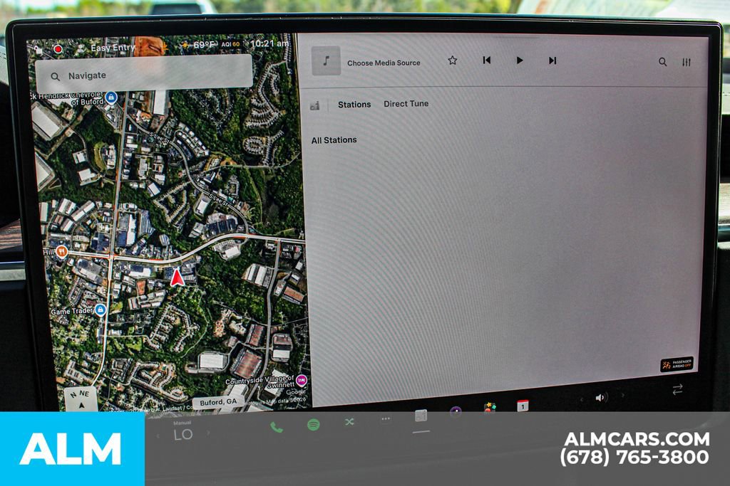 Used 2024 Tesla Model X image 32