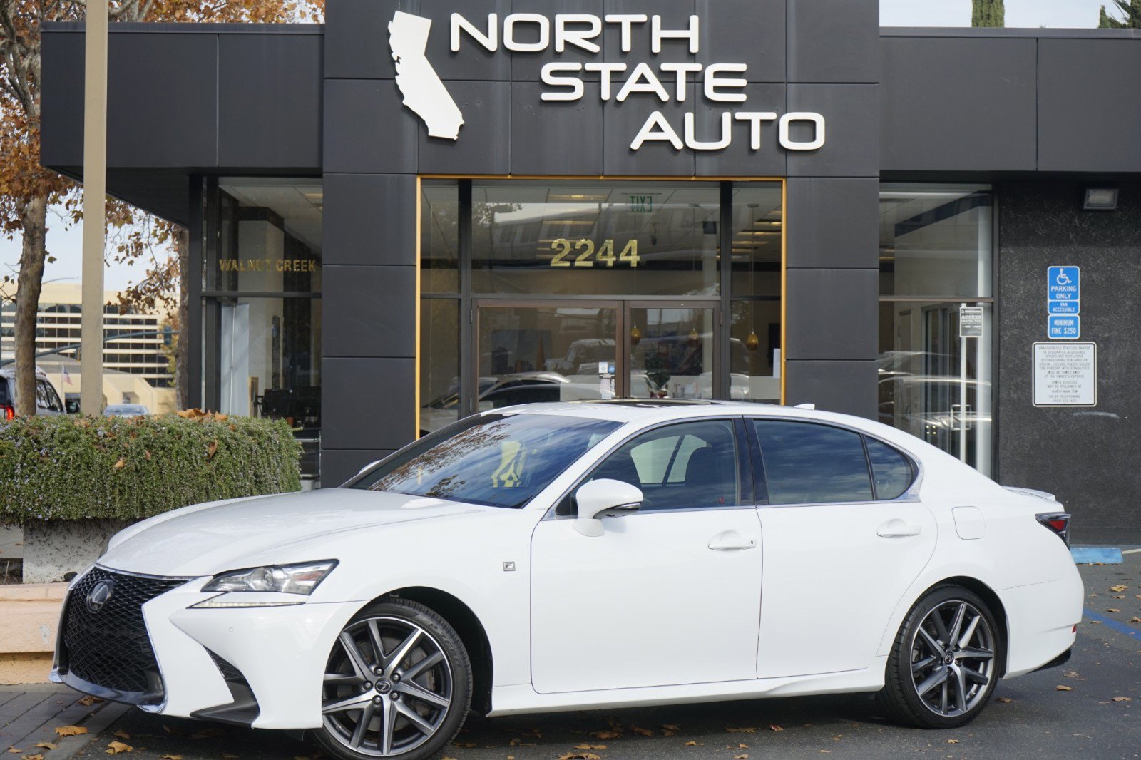 Used 2019 Lexus GS 350 F Sport image 2
