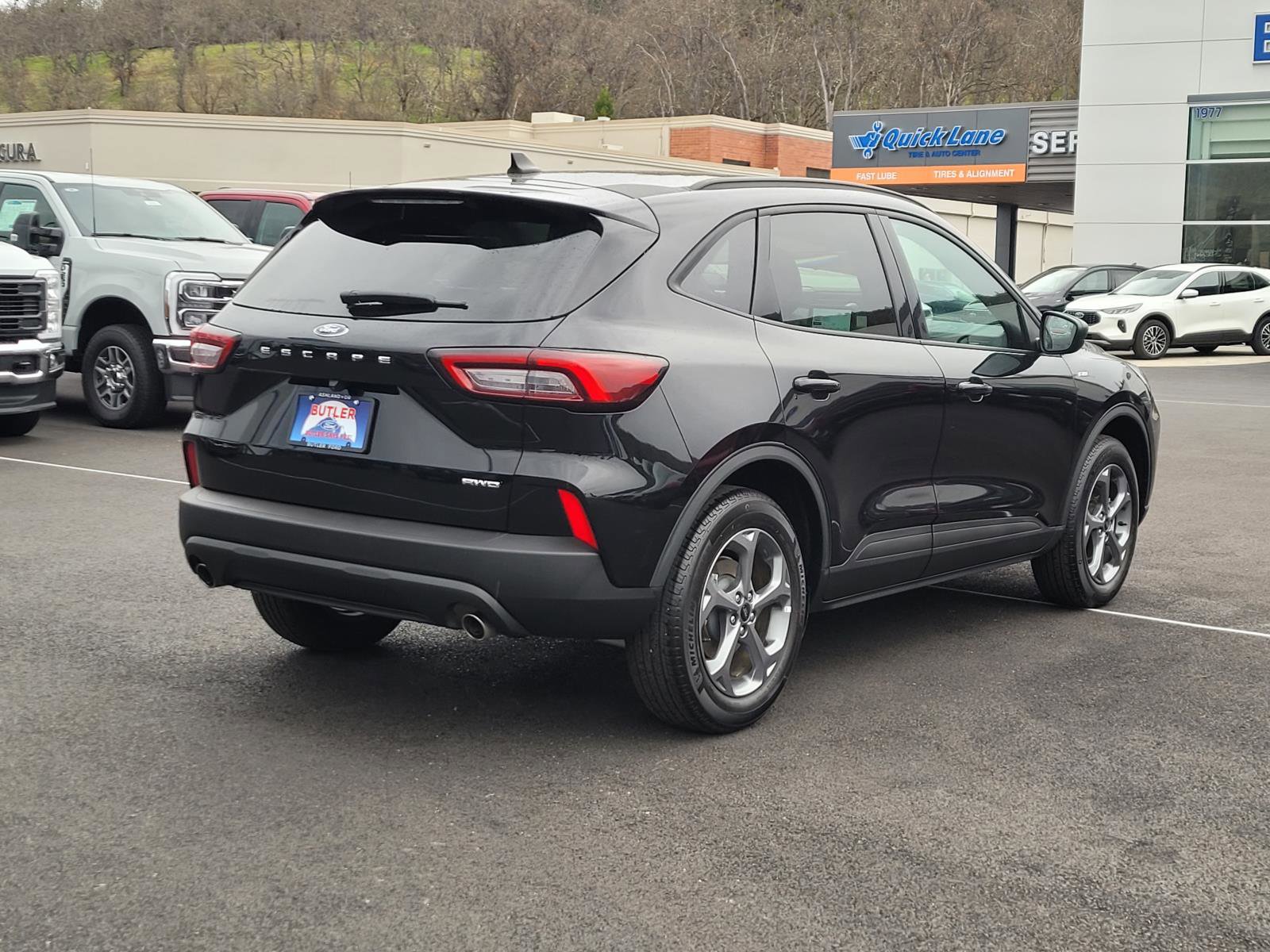 Used 2025 Ford Escape ST-Line AWD/4WD image 5