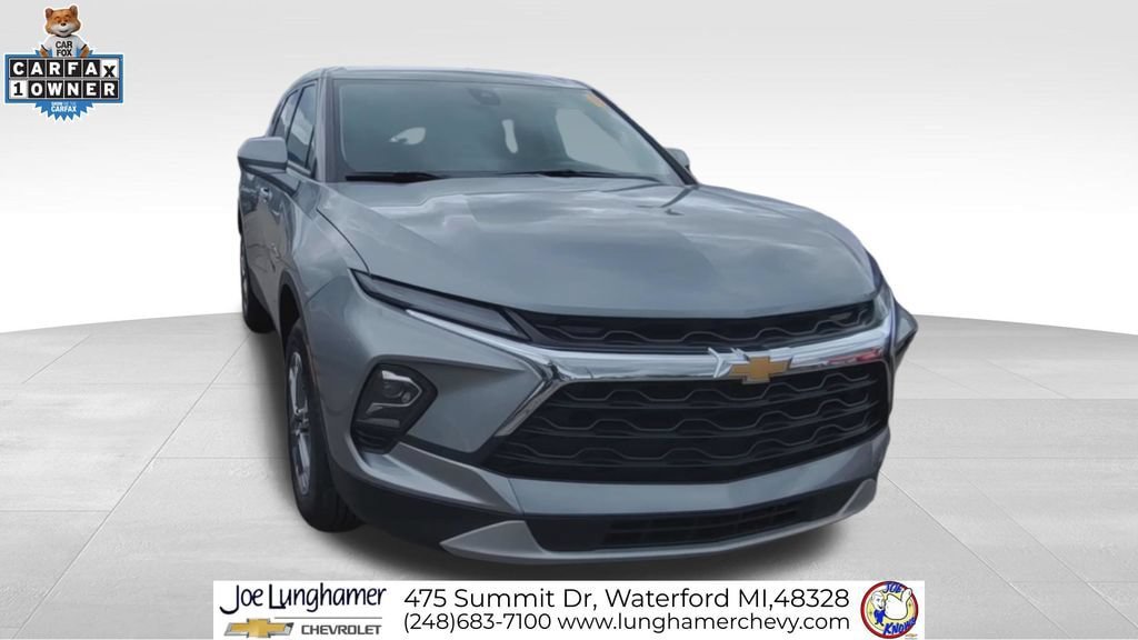 Used 2024 Chevrolet Blazer LT FWD image 3