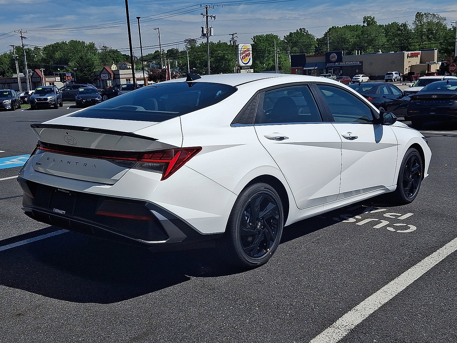 New 2026 Hyundai Elantra SEL Sport Premium FWD image 4