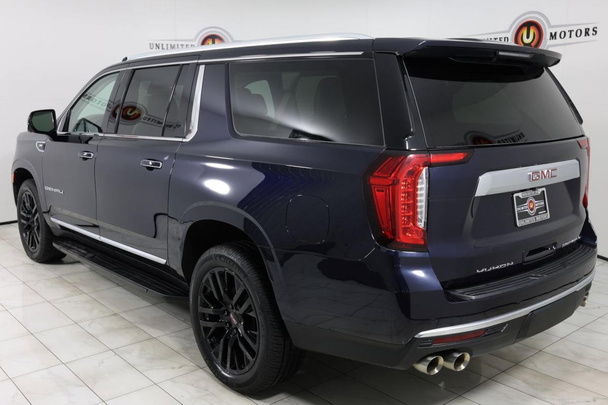 Used 2023 GMC Yukon XL Denali w/ LPO, Floor Liner Package image 4