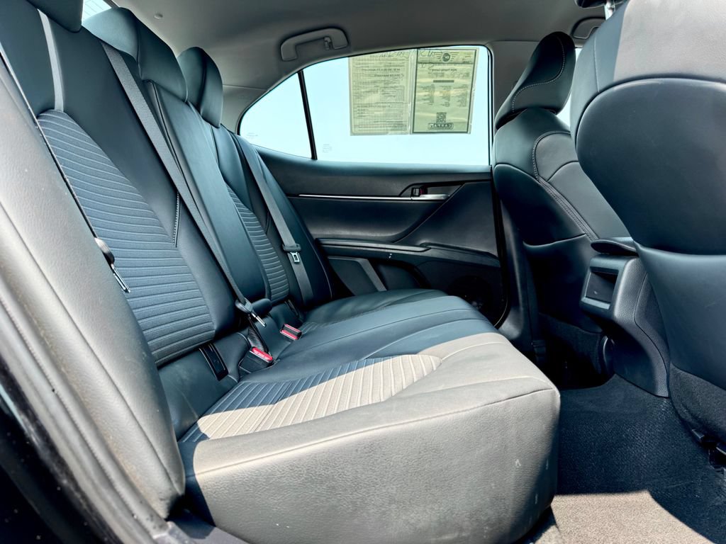 Used 2024 Toyota Camry SE FWD image 13