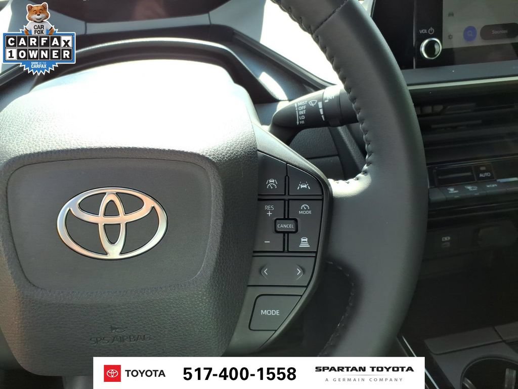 Used 2025 Toyota Prius LE FWD image 18