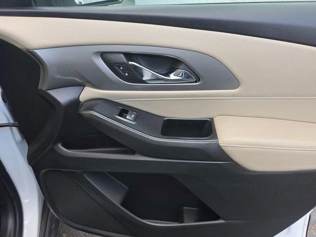 Certified 2023 Chevrolet Traverse LS w/ LPO, Cargo Package FWD image 22