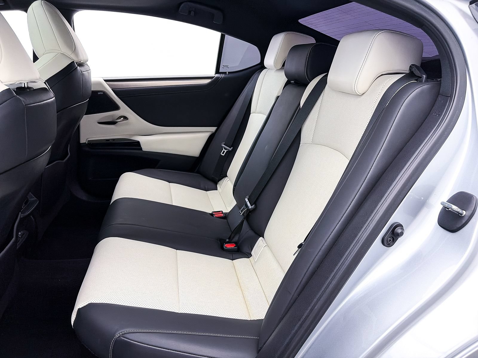 Used 2024 Lexus ES 300h F Sport FWD image 49