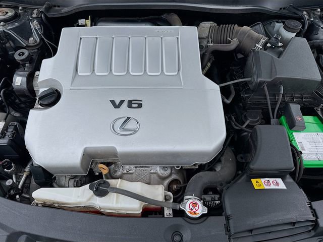 Used 2017 Lexus ES 350 w/ Navigation System Package image 30