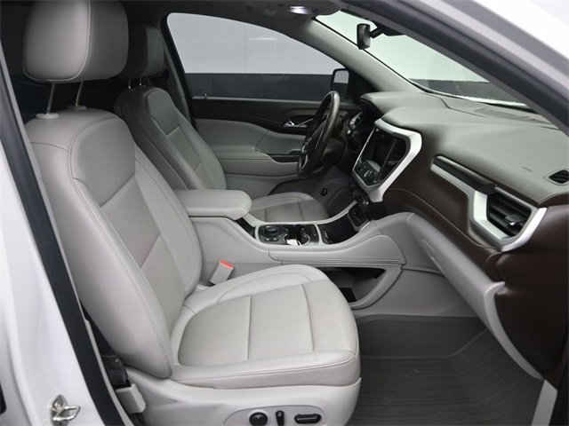 Used 2021 GMC Acadia SLT w/ Technology Package image 10