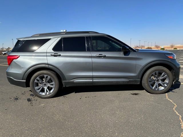 Used 2022 Ford Explorer XLT w/ Equipment Group 202A image 15