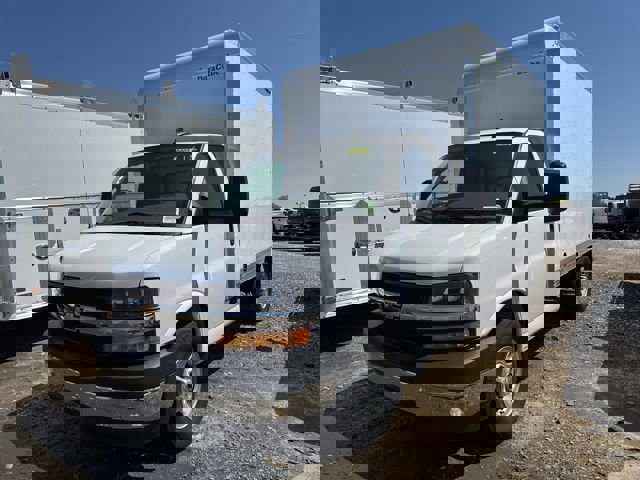 New 2024 Chevrolet Express 3500 w/ Power Convenience Package image 3