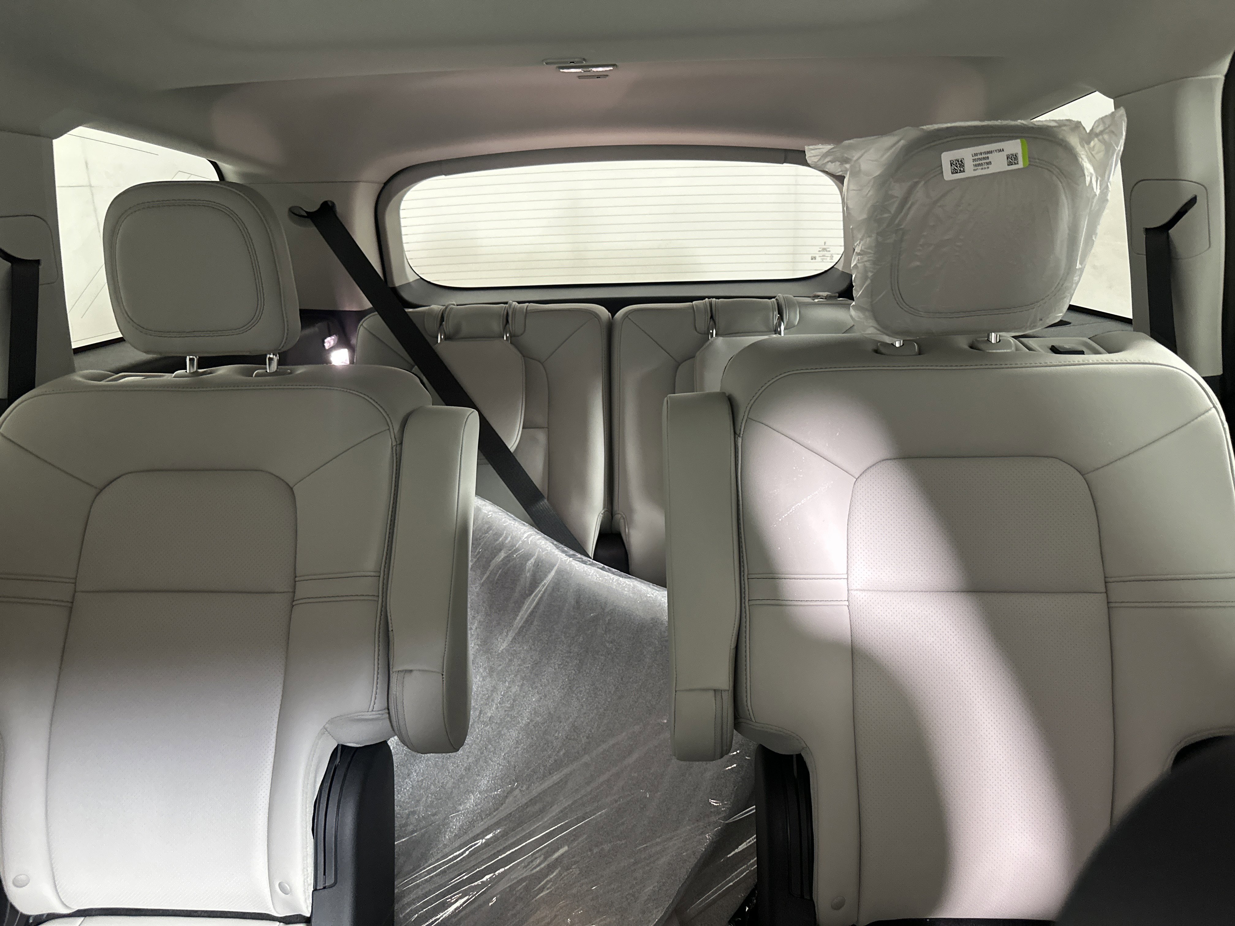 New 2025 Lincoln Aviator AWD image 22