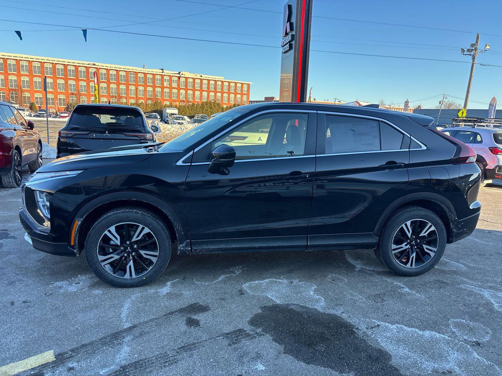 New 2026 Mitsubishi Eclipse Cross SE video 2