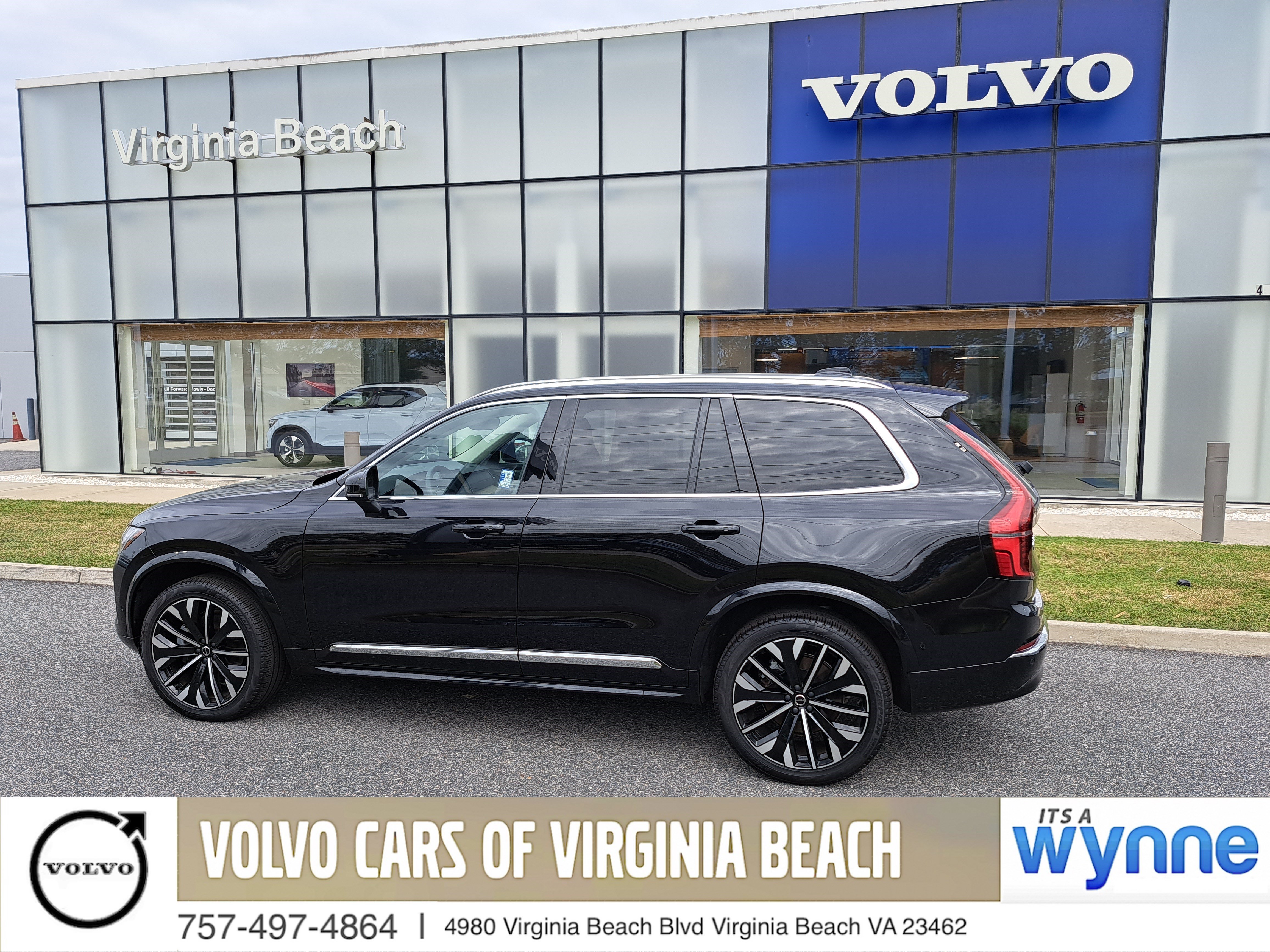 New 2026 Volvo XC90 B6 Plus w/ Protection Package Premier AWD/4WD image 1
