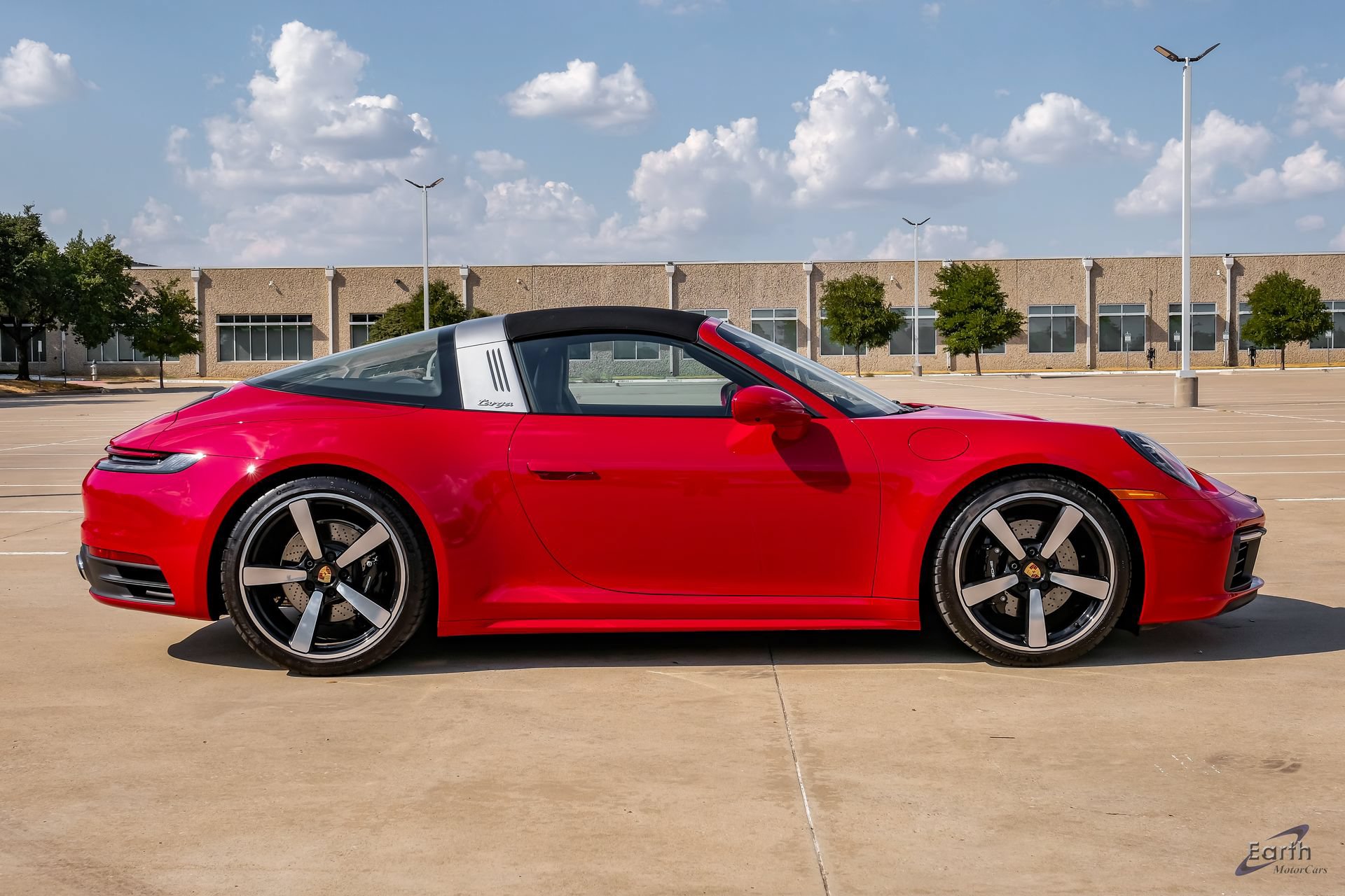 Used 2023 Porsche 911 Targa 4S AWD/4WD image 20