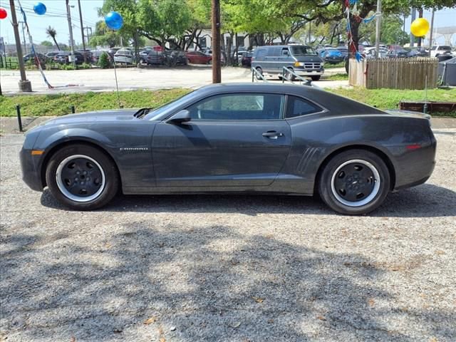 Used 2012 Chevrolet Camaro LS image 3