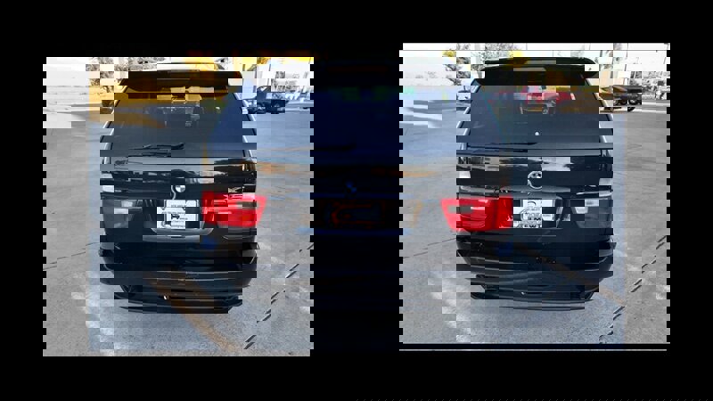 Used 2003 BMW X5 3.0i image 24