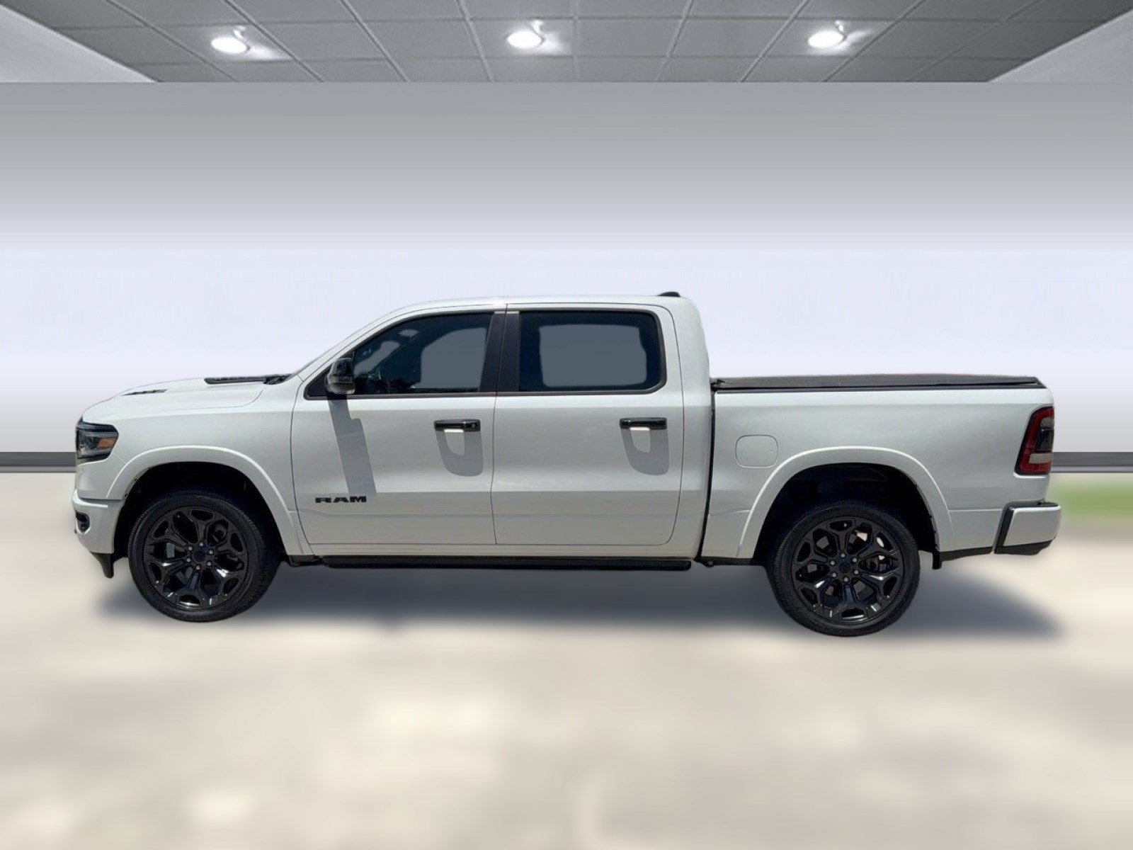 Used 2023 RAM 1500 Limited w/ Night Edition RWD image 2