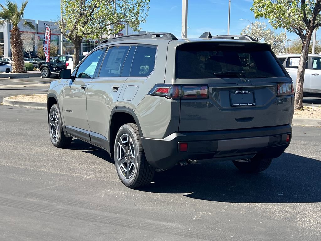 New 2026 Jeep Cherokee Laredo image 4