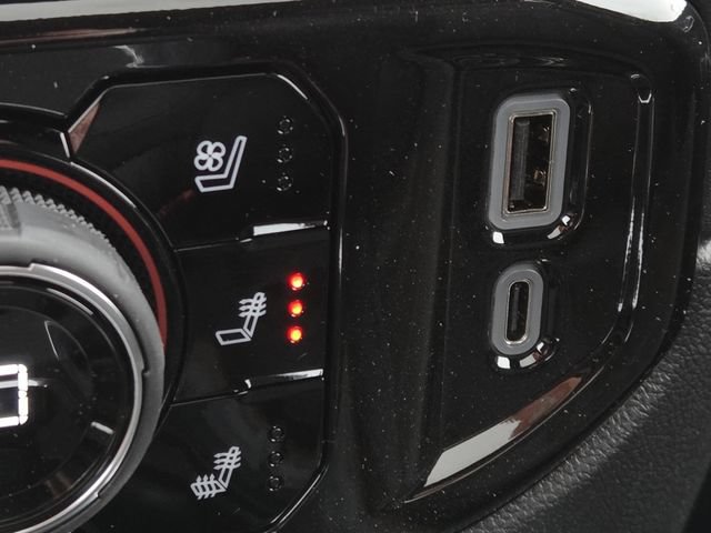 New 2026 Chevrolet Silverado 1500 High Country AWD/4WD image 9