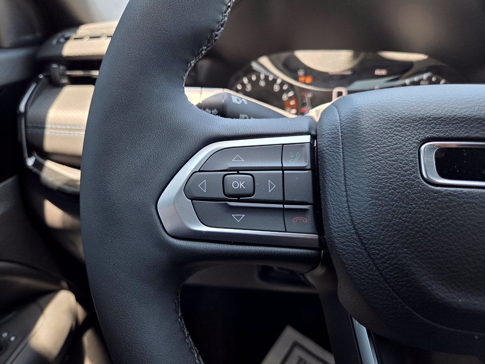 New 2026 Jeep Compass Latitude AWD/4WD image 41