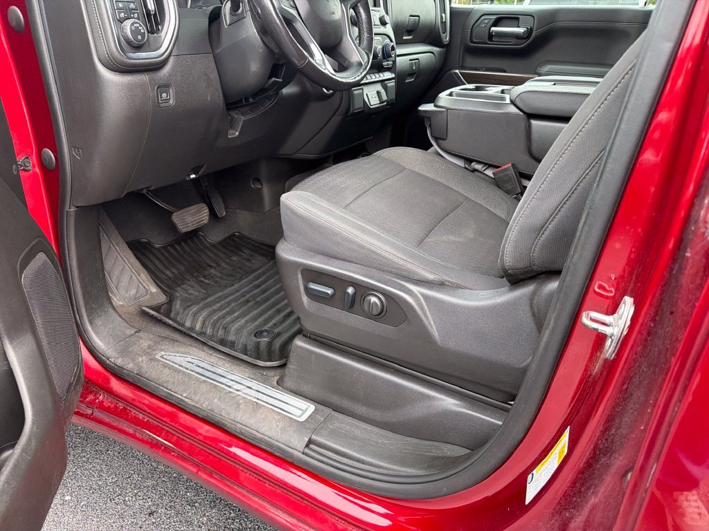Used 2022 Chevrolet Silverado 1500 RST AWD/4WD image 4