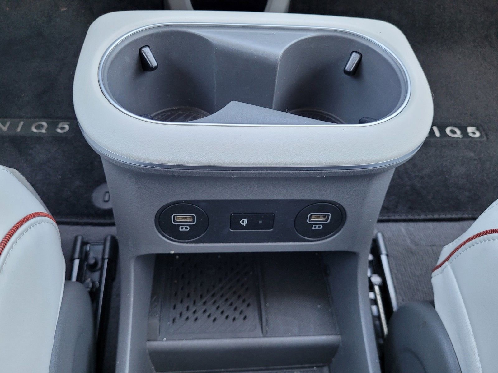 Certified 2024 Hyundai Ioniq 5 Limited RWD image 25