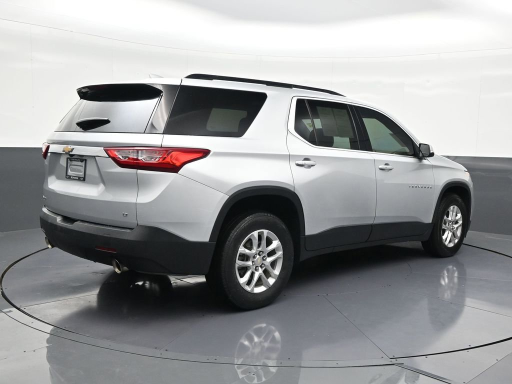 Used 2021 Chevrolet Traverse LT image 5