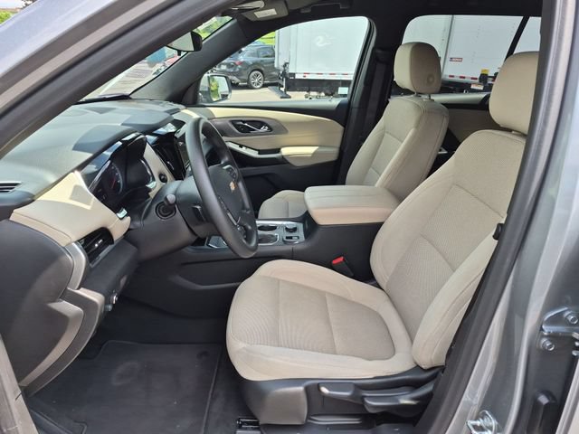 Used 2023 Chevrolet Traverse LS w/ Safety Package AWD/4WD image 21