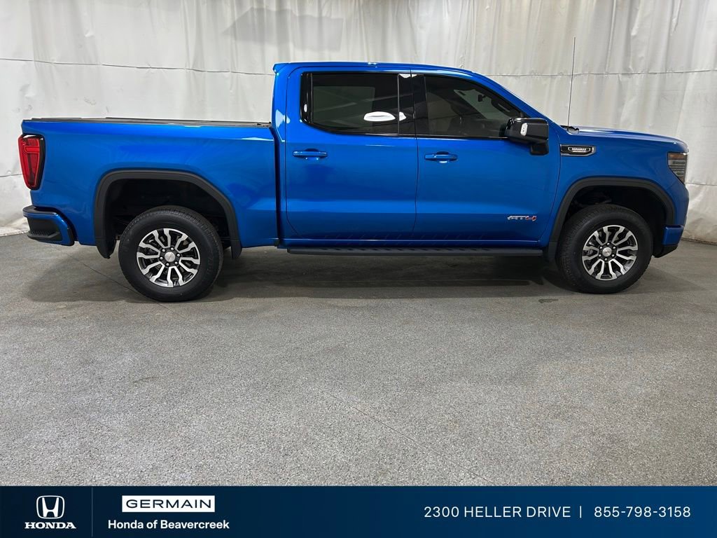 Used 2023 GMC Sierra 1500 AT4 w/ AT4 Premium Package image 9