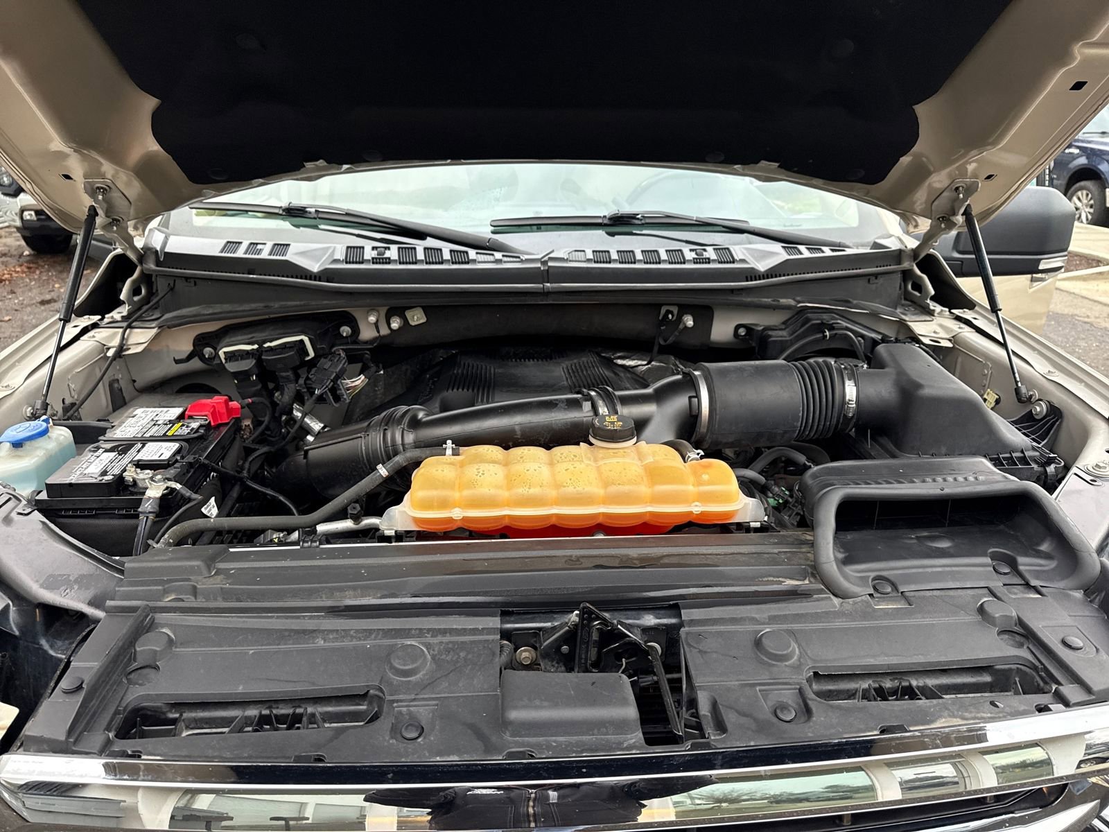 Used 2017 Ford F150 XLT w/ Equipment Group 302A Luxury image 22