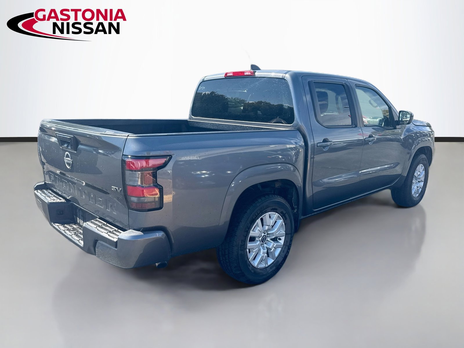 Used 2023 Nissan Frontier SV RWD image 9