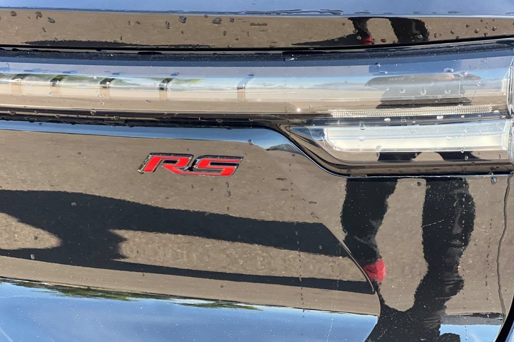 New 2026 Chevrolet Equinox EV RS w/ Convenience Package II FWD image 21