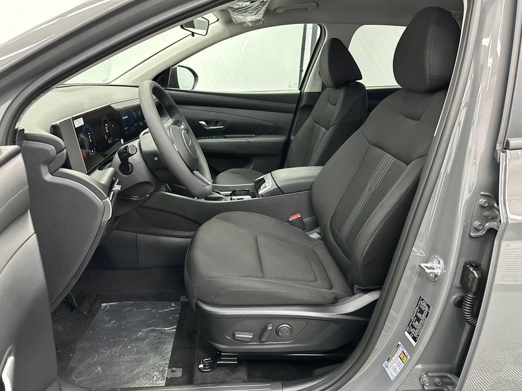 Used 2025 Hyundai Tucson SEL FWD image 10