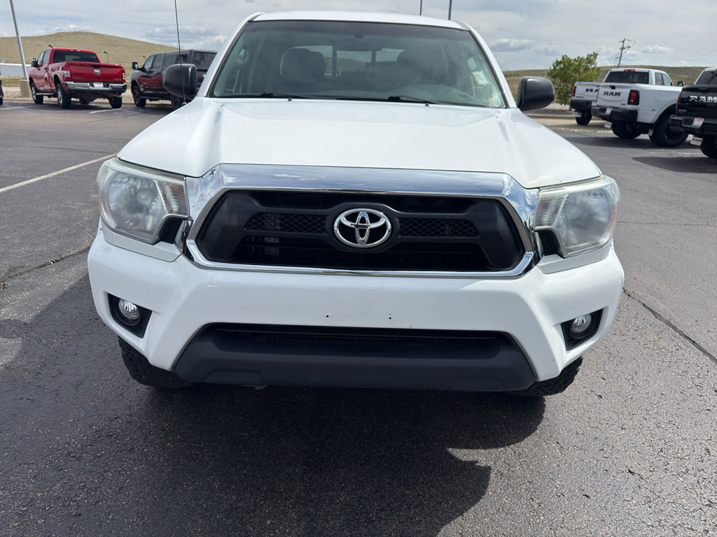 Used 2015 Toyota Tacoma 4x4 Double Cab w/ TRD Off-Road Package image 2