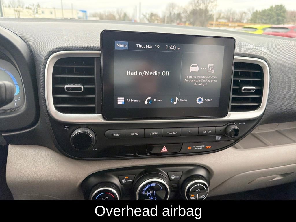 Certified 2023 Hyundai Venue SEL image 19