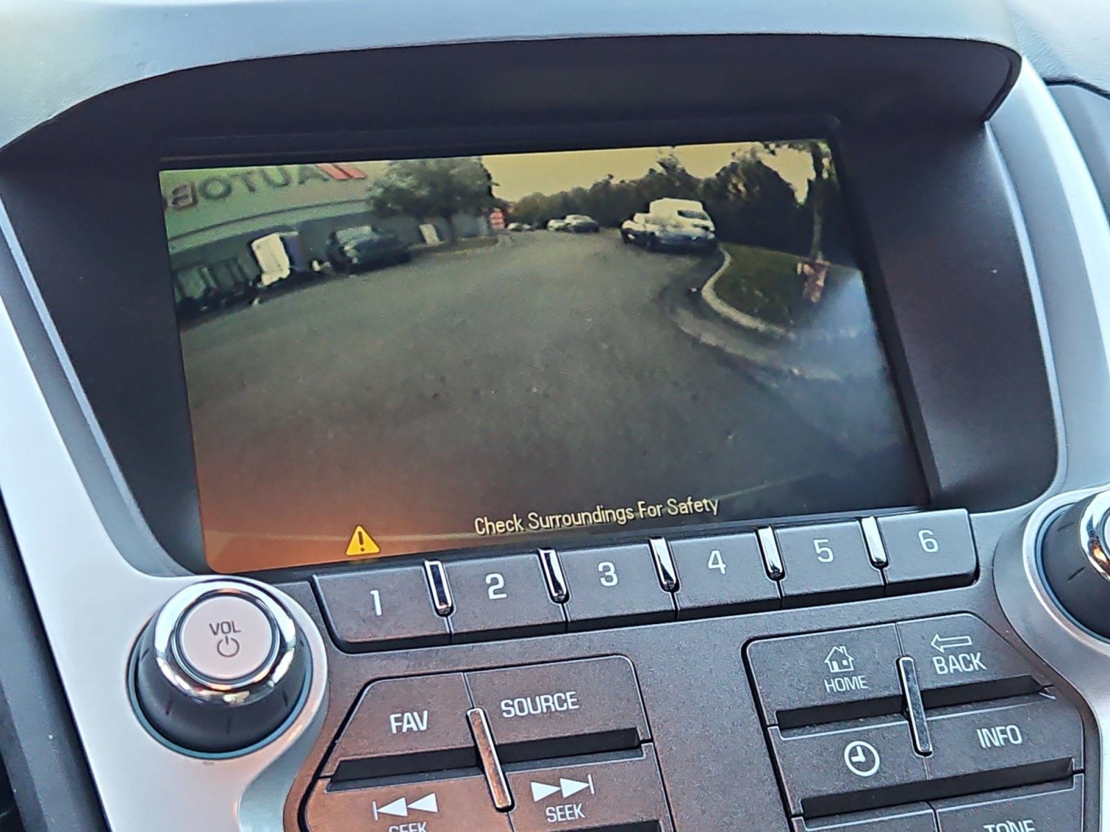 Used 2012 Chevrolet Equinox LT w/ Driver Convenience Package FWD image 17