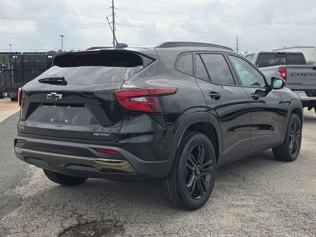 Certified 2024 Chevrolet Trax ACTIV FWD image 5