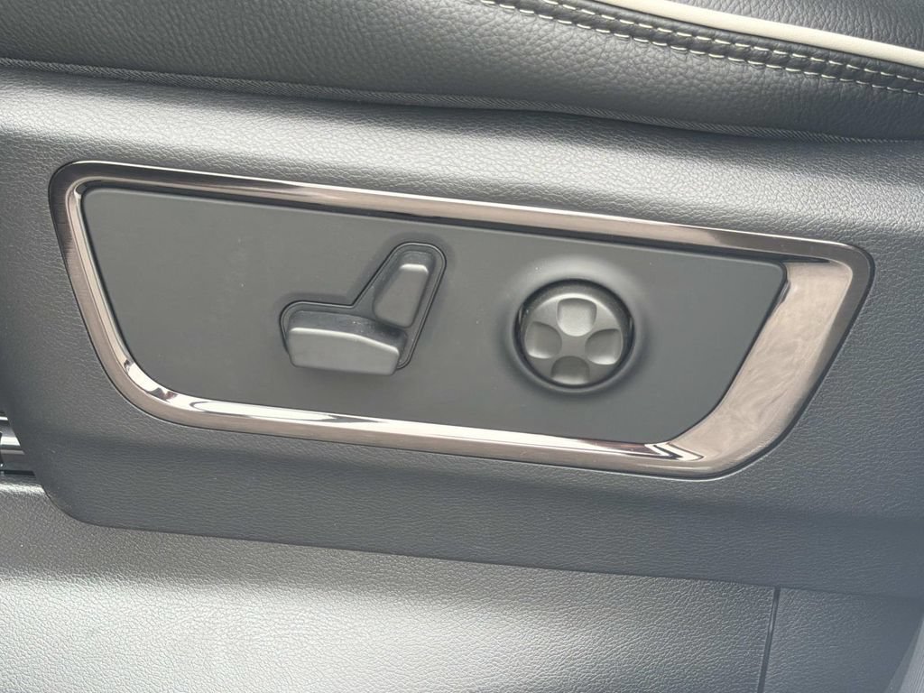New 2026 RAM 1500 Limited AWD/4WD image 15