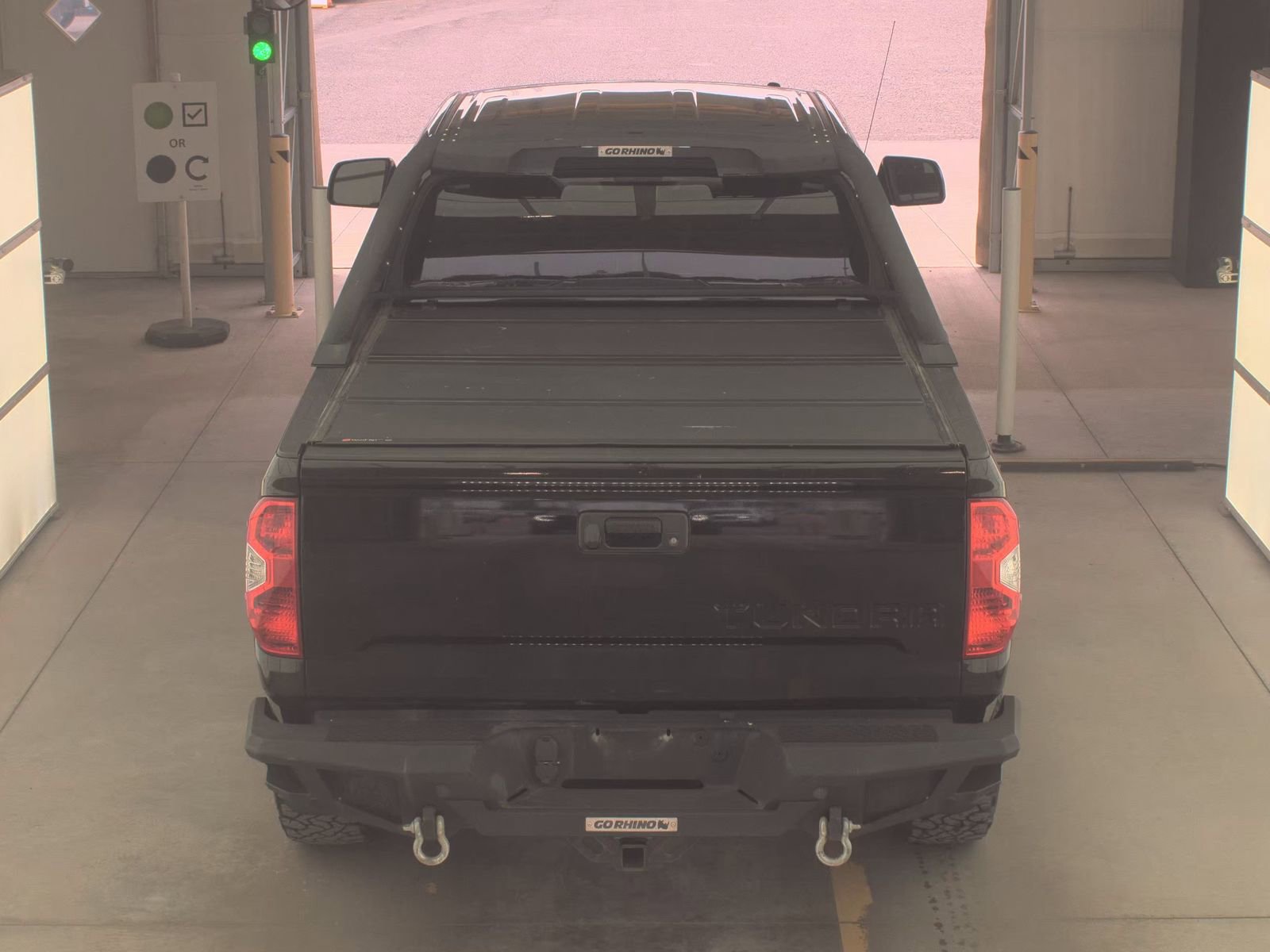 Used 2017 Toyota Tundra SR5 image 8