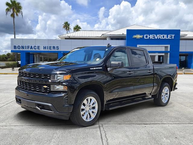 Used 2022 Chevrolet Silverado 1500 Custom w/ LPO, Dark Essentials Package RWD image 2